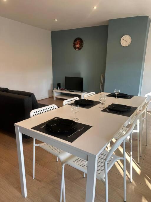 Apartamento Le Leon Cladel T3 Proche Parking Gratuit Montauban Exterior foto